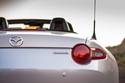 Mazda MX-5 2.0 Skyactiv G 184Ps